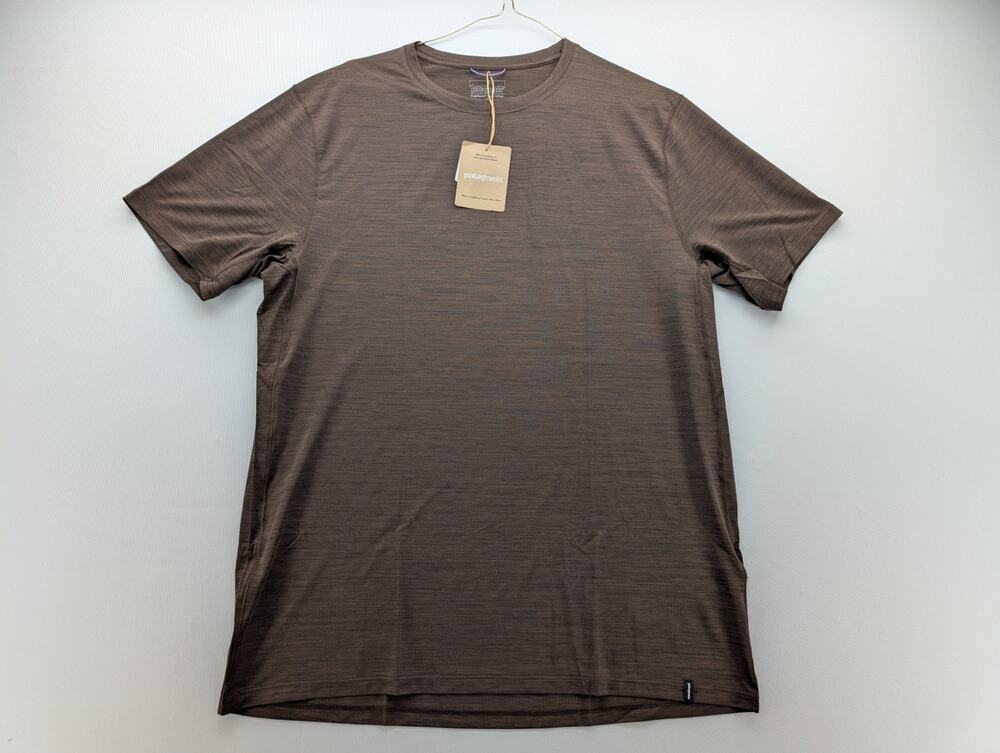 NWT Patagonia Men's Capilene Cool Ultra Shirt in Den Brown size Medium